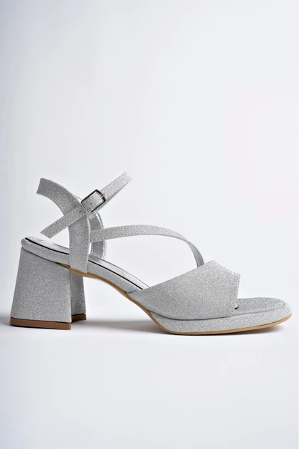 کفش پاشنه‌بلند کلاسیک زنانه اورجینال میرانین meyranin-ayakkabilari