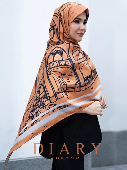 روسری نخ یزد و آثار باستانی تک عمارت