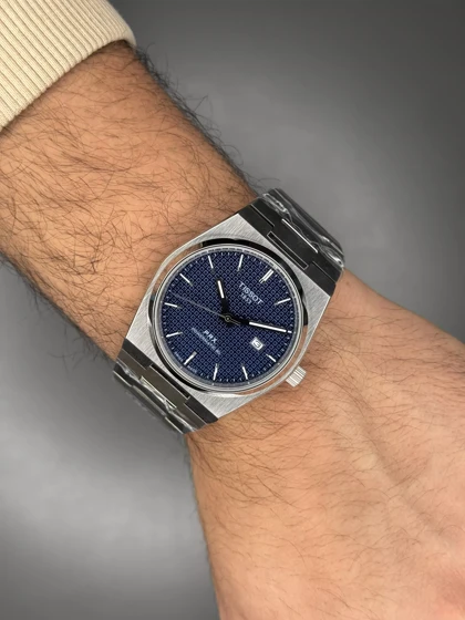 ساعت مچی تیسو پیاریکس صفحه سرمه ای طرحدار Tissot PRX