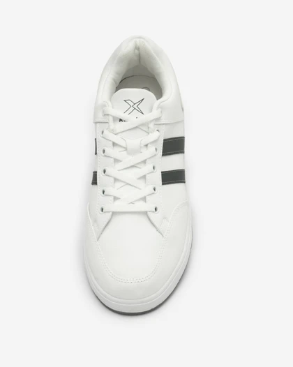 کفش روزمره مردانه