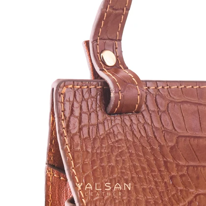 کیف دوشی زنانه چرم یلسان مدل ساینا کد 030-GC