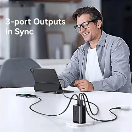 شارژر دیواری 30 وات Type-C و USB یوسامز با کابل تایپ سی CC296