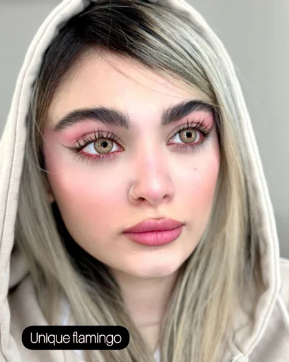 لنز رنگی فصلی یونیک Unique