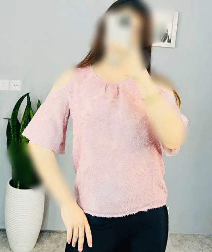 کراپ تاپ مجلسی زنانه گیپور سرشانه باز