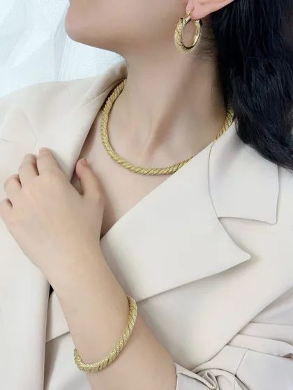 نیم ست حصیری طرح طلا