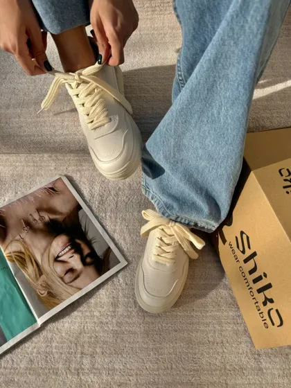 ونس اورا 1550