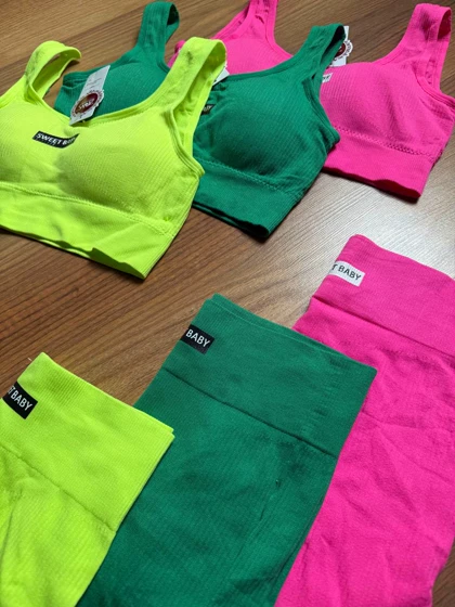 ست 11 رنگ کبریتی