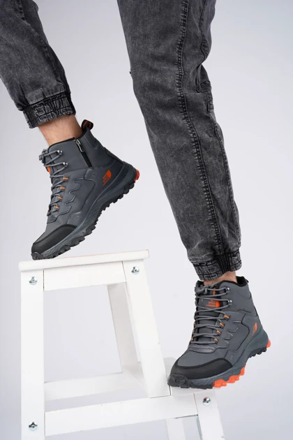 بوت و نیم بوت موگو muggo