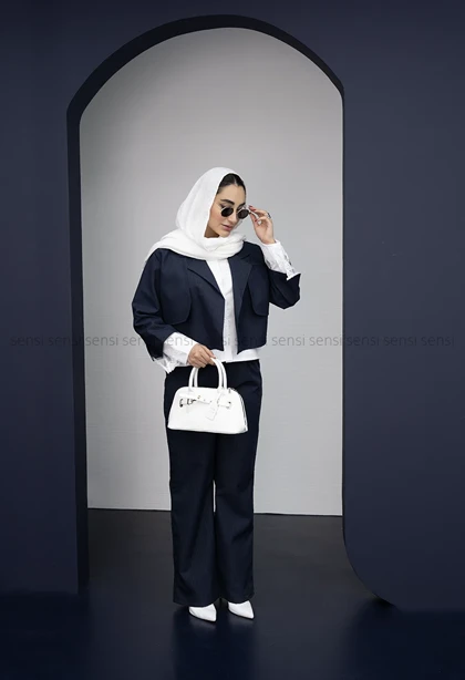 کت و شلوار و شومیزدیپلمات