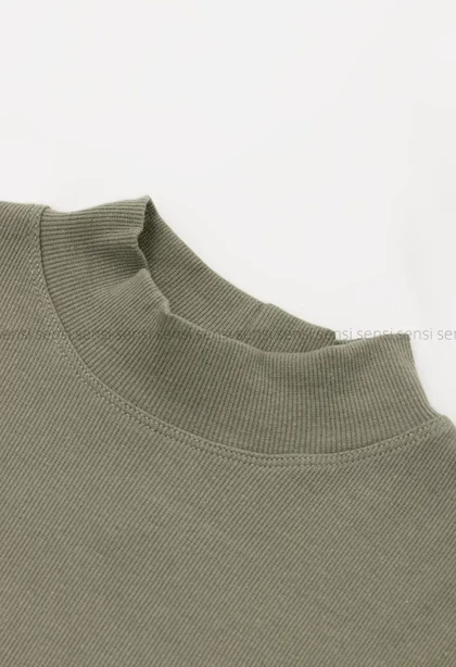 بلوز کبریتی یقه 5سانت کد1004452