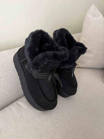 UGG بندی
