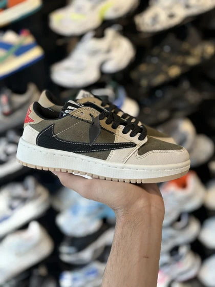 کتانی ترویس کرم قهوه ای