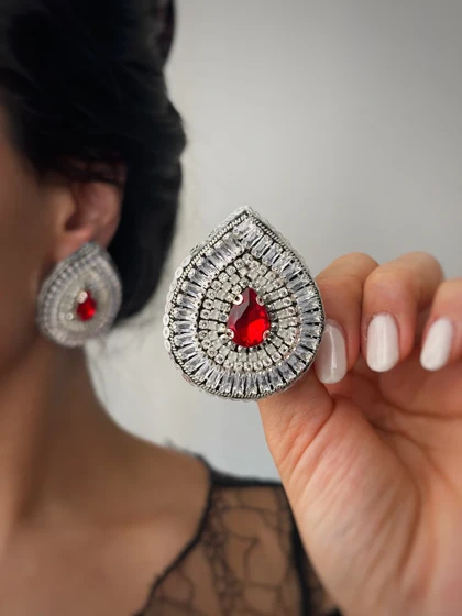 گوشواره جواهری دست ساز اشکی