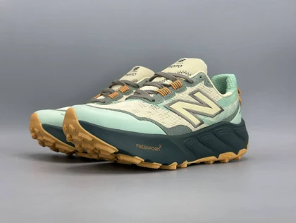 کتانی نیوبالانس فرش فوم ایکس هیروو کرم سبز نارنجی/New Balance hierro