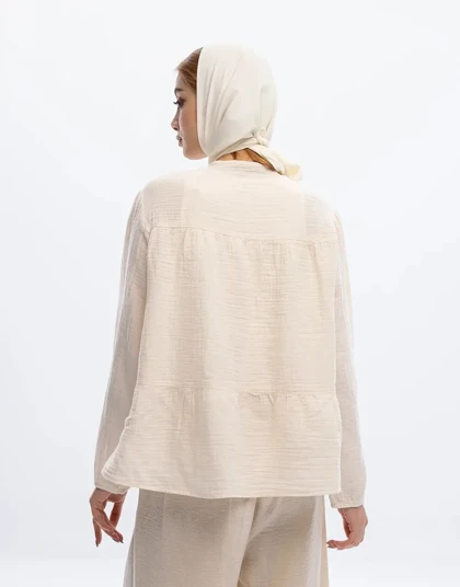 جلو دکمه پارچه چروک