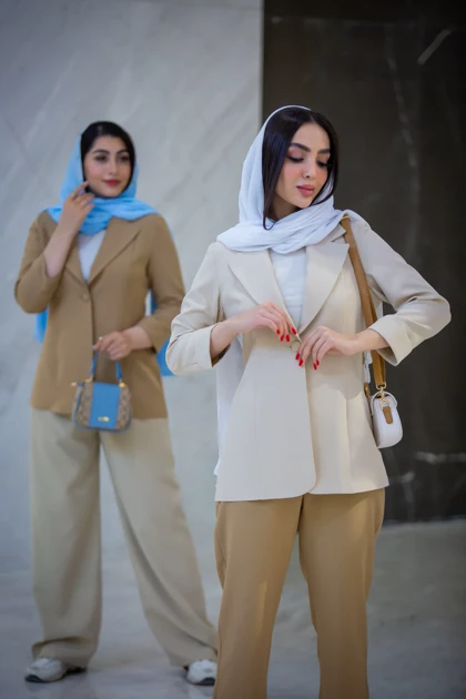 مانتو مازراتی لمه تک دکمه رها