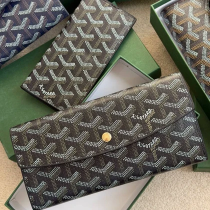 کیف پول زنانه گویارد Goyard