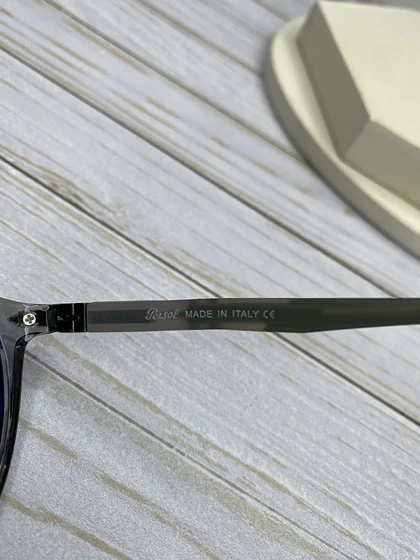 خرید عینک آفتابی پرسول P6812 فریم گرد کائوچو سبک و عدسی پلی‌کربنات UV400 پلاریزه