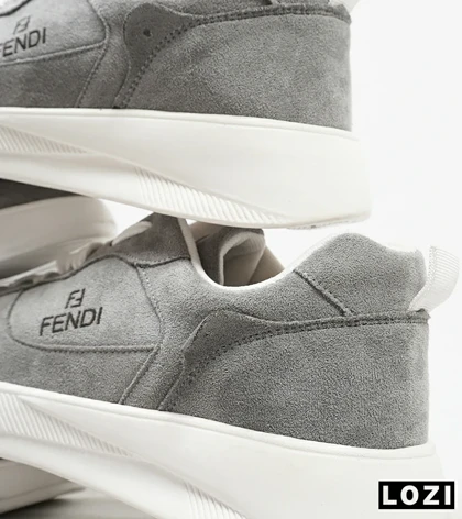 کفش کتانی بزرگ پا طوسی FENDI