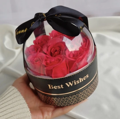باکس گل رز جاودان معطر جواهرات