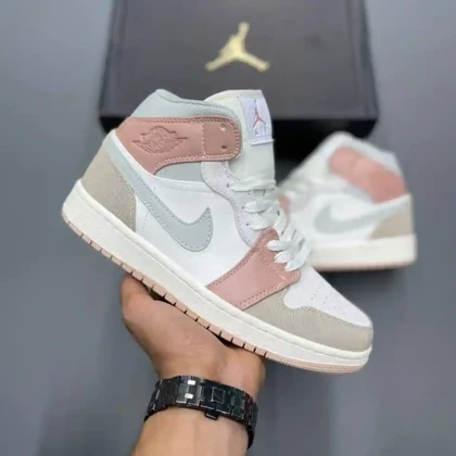 کفش نایک ایر جردن وان ساق‌دار پاستیلی Nike Air Jordan 1 High Pastel