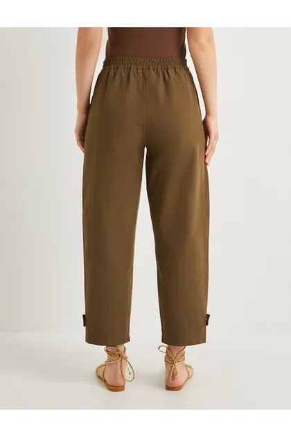 جزییات ساق کمر بلند شلوار Jogger 4SAK40109EW