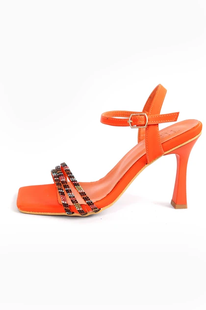 کفش پاشنه‌بلند کلاسیک زنانه liza-shoes liza-shoes