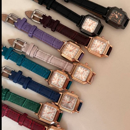 ساعت مچی زنانه برند اولیجیا بند چرمی قرمز چری عدد رومی