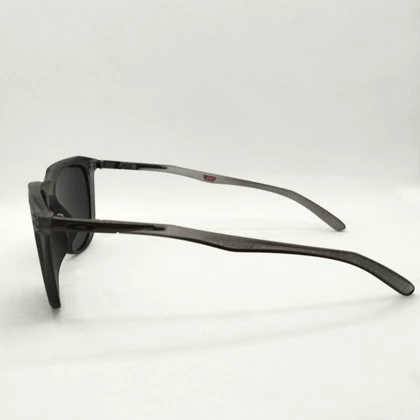 اوکلی AM 230029 GRAY