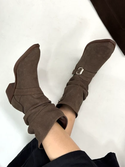 بوت دو سگک چروک (709)