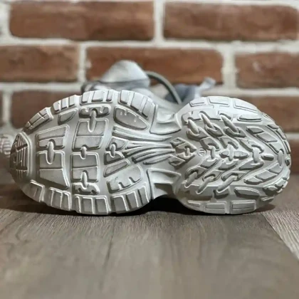 کتانی مردانه مدل بالنسیاگا 10x ابروباد