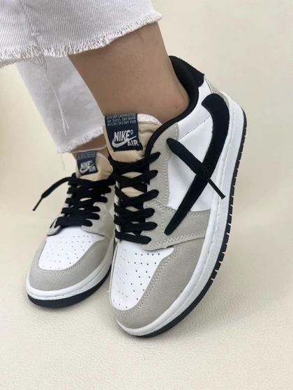 کتانی زنانه ایر جردن وان لو اسکات تراویس نایک AIR jordan 1 | کتانی ونس زنانه ایر جردن وان لو اسکات تراویس نایک AIR jordan 1 low Travis Scott کد 943 کد 351