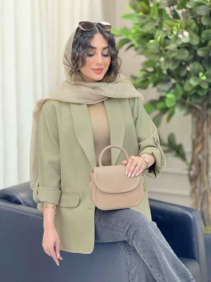 مانتو دو دکمه یسنا