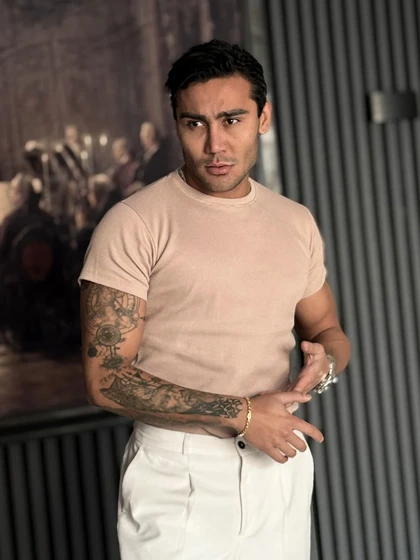 تیشرت کبریتی فیت شرت کاراملی