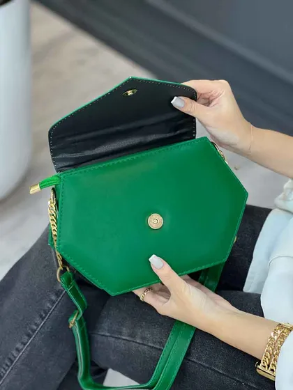 کیف جلو مثلثی