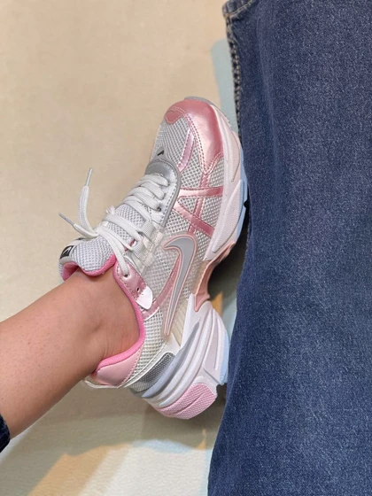 کتانی زنانه نایک وی تو کی nike V2K Run Womans کد 1144