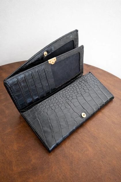 کیفپول زنانه چرم طبیعی cro1