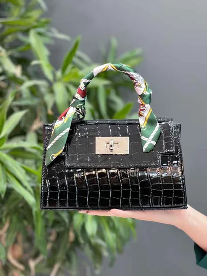 کیف دسته پارچه ای قفل چرخشی