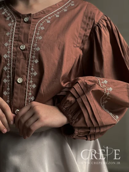 شومیز آستین پفی شماره دوزی