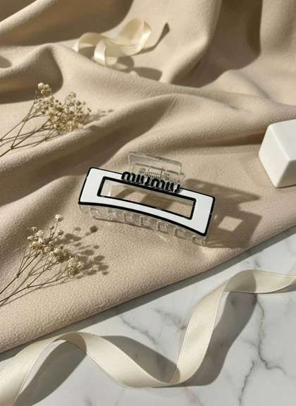 کلیپس میو میو