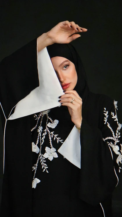 عبا جواهردوزی صدف