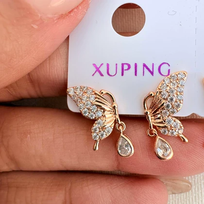 گوشواره پروانه برجسته نگین‌دار ژوپینگ