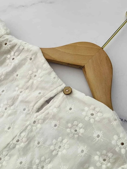 تاپ و دامن تانیا