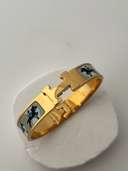 بنگل هرمس طرحدار