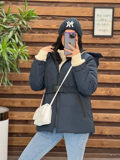 کاپشن آمبردی MONCLER