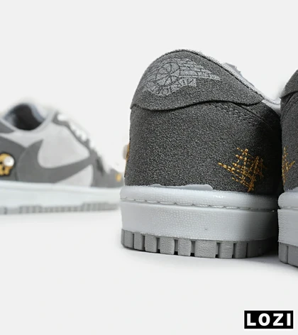 کفش کتانی مردانه طوسی سفید نایک NIKE travis scott