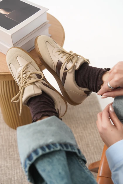 کتانی زنانه داکستورز daxtors