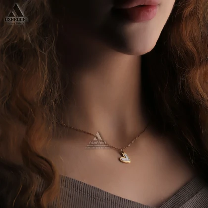 گردنبند زنانه طرح قلب صدفی Shell Heart Necklace G1