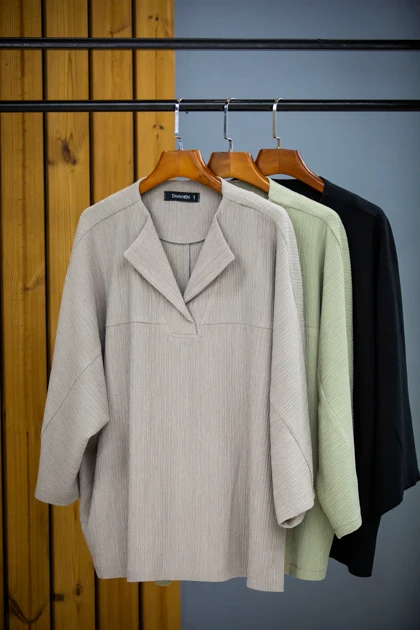 مانتو شلوار لونا یقه برگردان