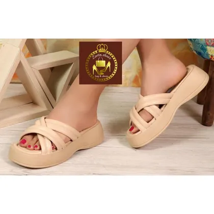 دمپایی روفرشی لژدار زنانه F 210 در 4 رنگ